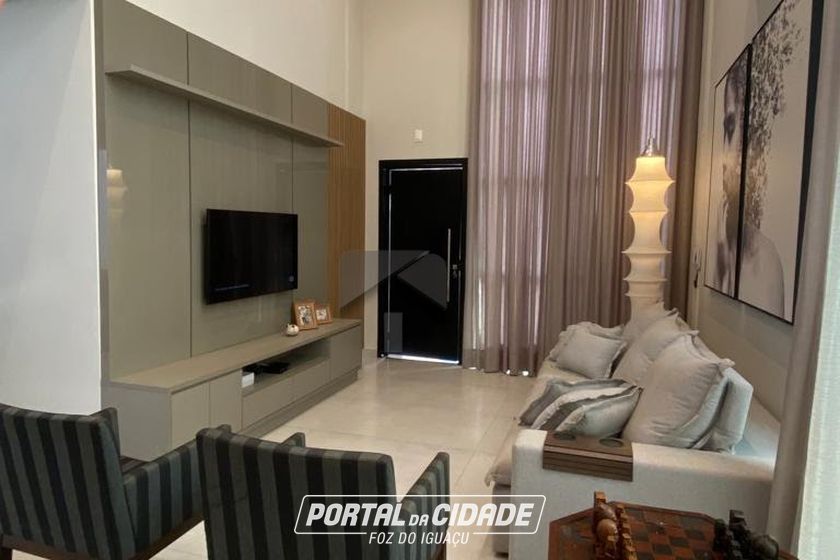 Casa &agrave; venda - 262m&sup2; - Jardim Bandeirantes