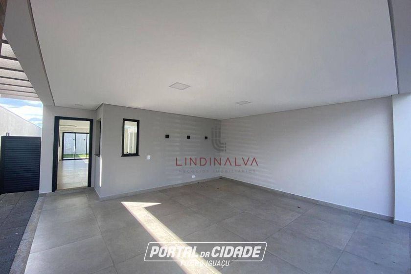 Sobrado &agrave; venda - 300m&sup2; - Jardim Petr&oacute;polis