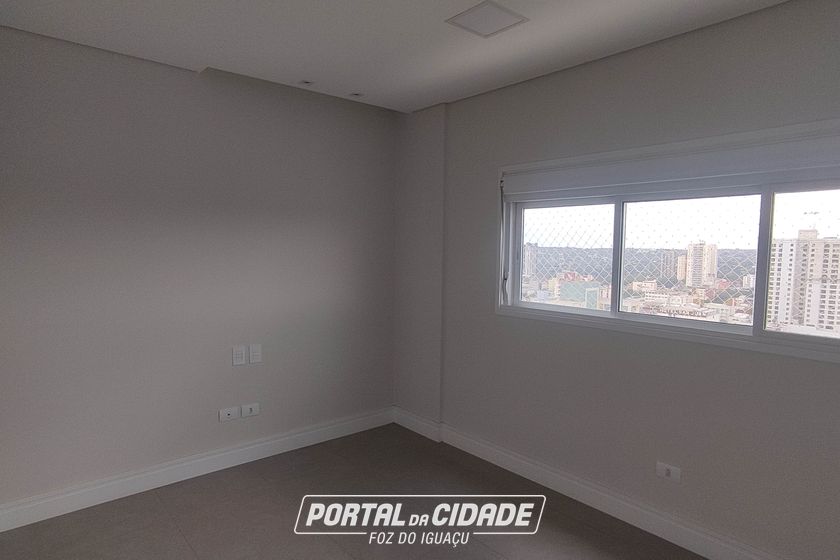 Apartamento &agrave; venda - 153m&sup2; - Centro