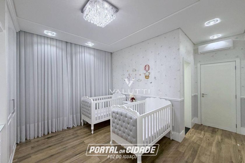 Sobrado &agrave; venda - 235m&sup2; - Condom&iacute;nio Residencial Dom Laurindo