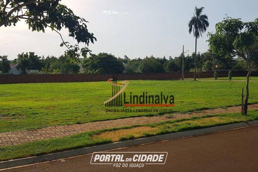 Terreno &agrave; venda - 661m&sup2; - Condominio Fechado Reserva do Igua&ccedil;u