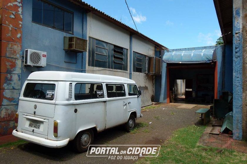 Sal&atilde;o Comercial &agrave; venda - 1180m&sup2; - Parque S&atilde;o Louren&ccedil;o