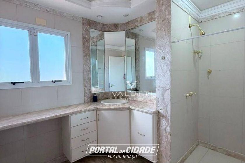 Sobrado &agrave; venda - 450m&sup2; - Jardim Polo Centro