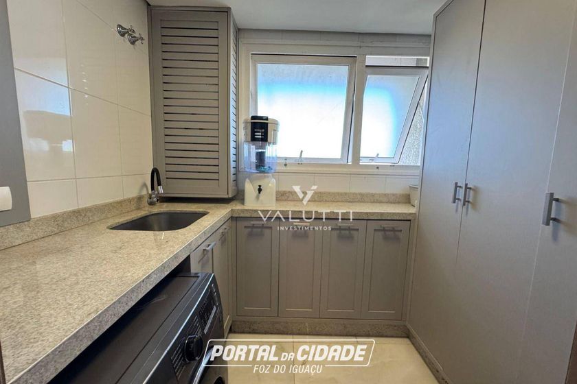 Apartamento &agrave; venda - 216m&sup2; - Edif&iacute;cio Maison Mont Blanc