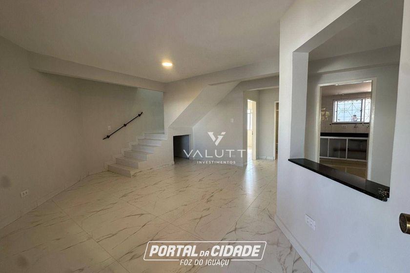 Sobrado &agrave; venda - 308m&sup2; - Jardim Alice I