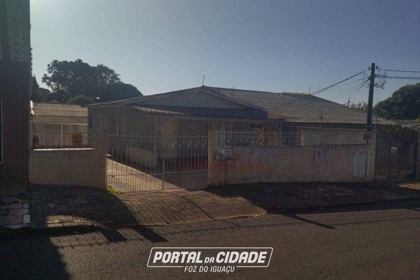 Casa &agrave; venda - 177m&sup2; - Loteamento Campos do Igua&ccedil;u