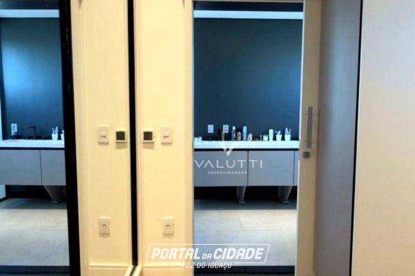 Sobrado &agrave; venda - 327m&sup2; - Condom&iacute;nio Terras Alpha II