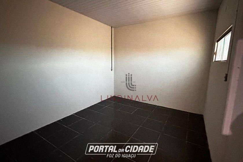 Sal&atilde;o Comercial para alugar - 720m&sup2; - Distrito Industrial