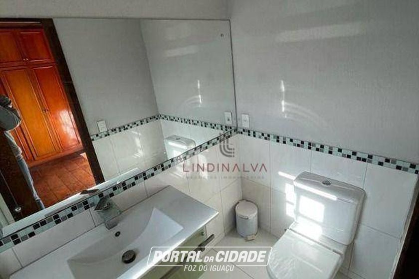 Sobrado &agrave; venda - 423m&sup2; - Vila Yolanda