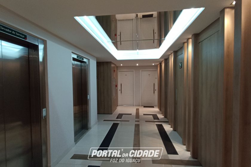 Apartamento &agrave; venda - 203m&sup2; - Centro