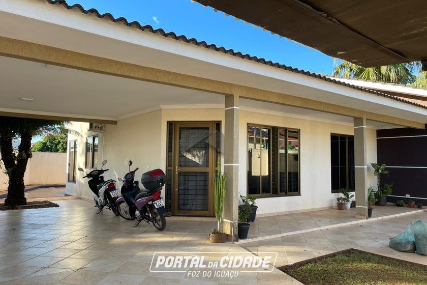 Casa &agrave; venda - 238m&sup2; - Jardim Social I