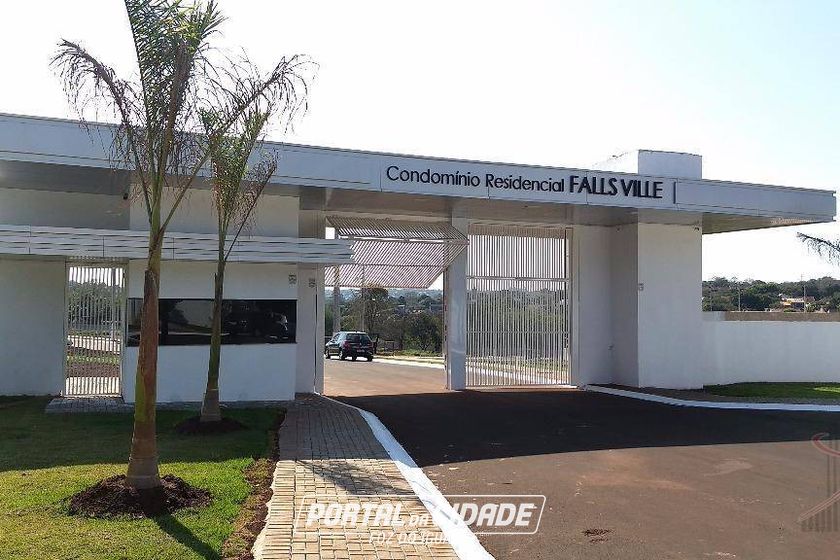 Terreno &agrave; venda - 360m&sup2; - Condominio Residencial Falls Ville