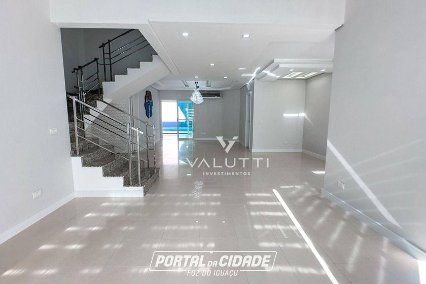Casa &agrave; venda - 279m&sup2; - Condom&iacute;nio Residencial Porto Seguro