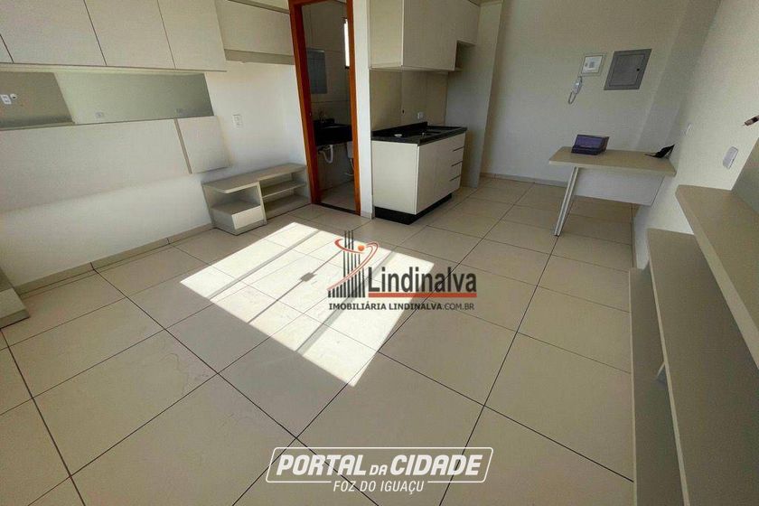 Sal&atilde;o Comercial &agrave; venda - 290m&sup2; - Vila A