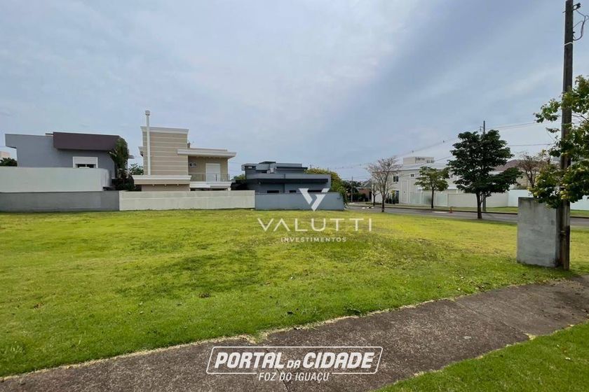 Terreno &agrave; venda - 300m&sup2; - Condom&iacute;nio Terras Alpha II