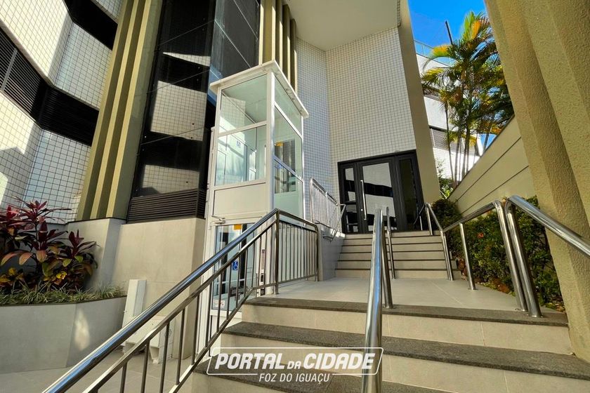 Apartamento &agrave; venda - 340m&sup2; - Centro