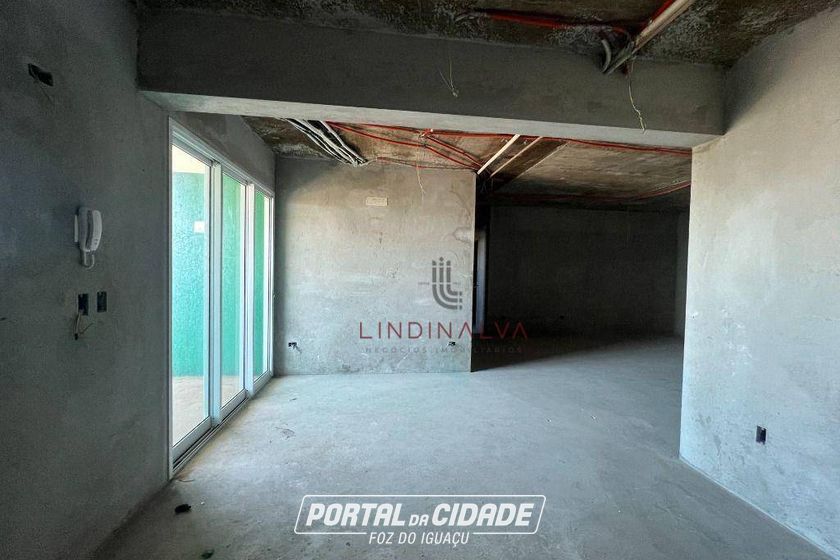 Apartamento &agrave; venda - 125m&sup2; - Centro