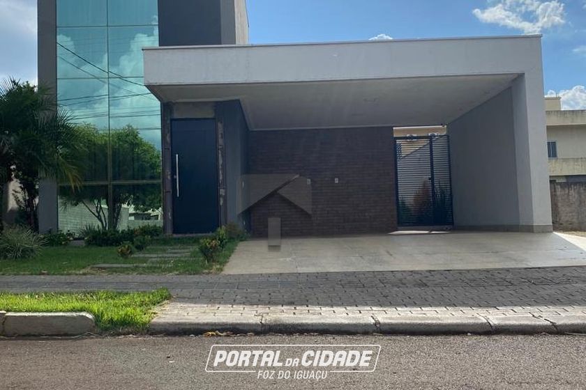 Casa &agrave; venda - 262m&sup2; - Jardim Bandeirantes
