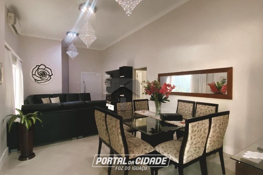 Casa &agrave; venda - 440m&sup2; - Vila Shalon