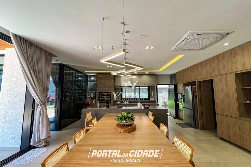 Casa &agrave; venda - 483m&sup2; - Condom&iacute;nio Residencial Castel Franco