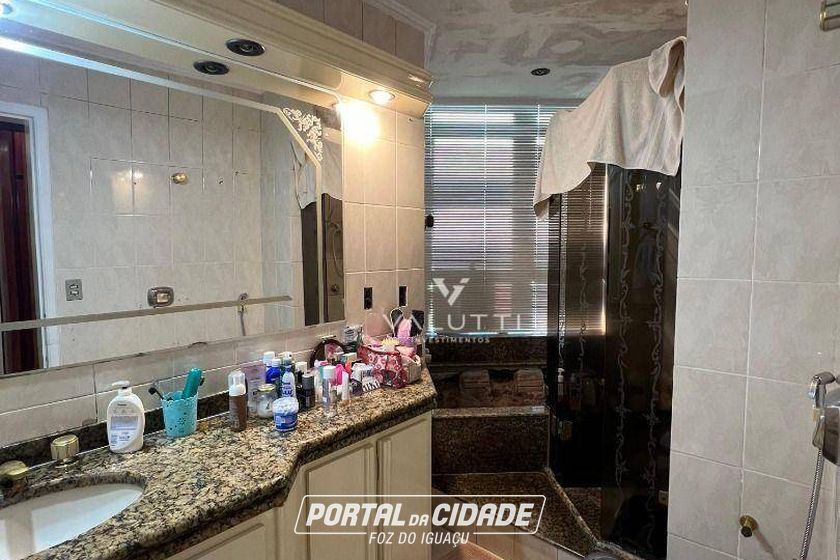 Apartamento &agrave; venda - 176m&sup2; - Edif&iacute;cio Solar Das Gaivotas
