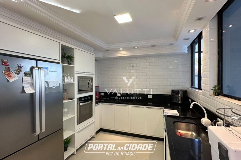 Sobrado &agrave; venda - 600m&sup2; - Jardim Eliza I
