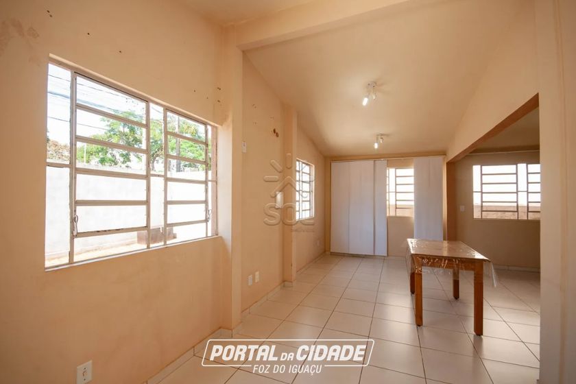 Casa &agrave; venda - 100m&sup2; - Yolanda