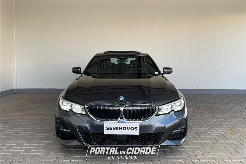 BMW 330e