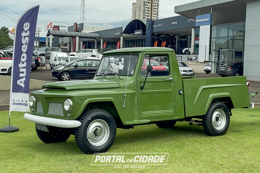 Ford F-75
