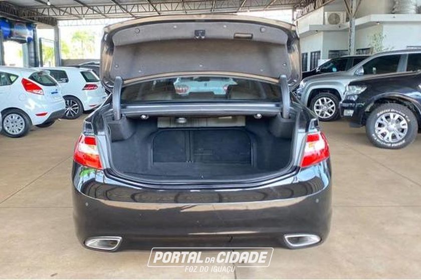 Hyundai AZERA