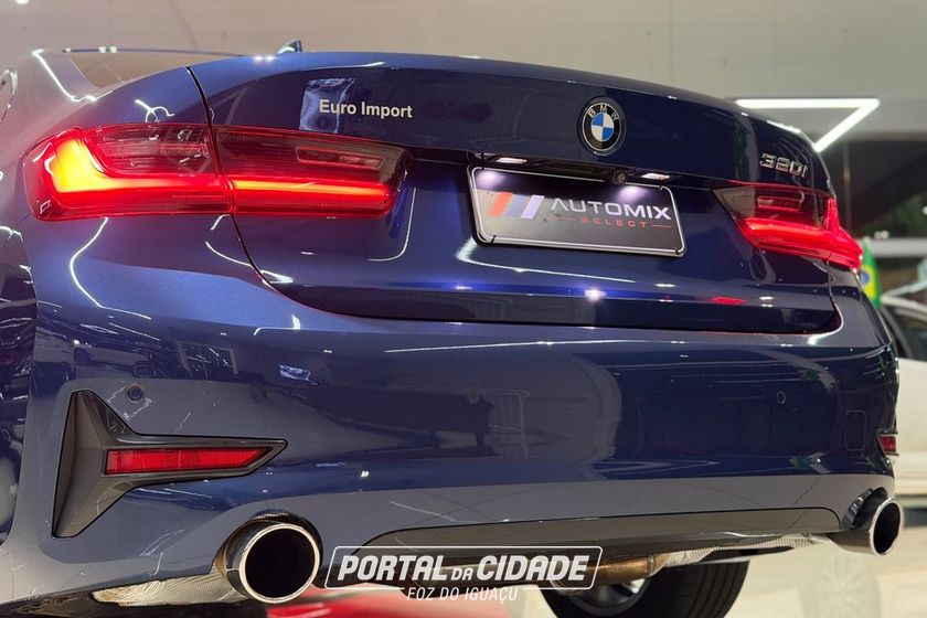 BMW 320iA