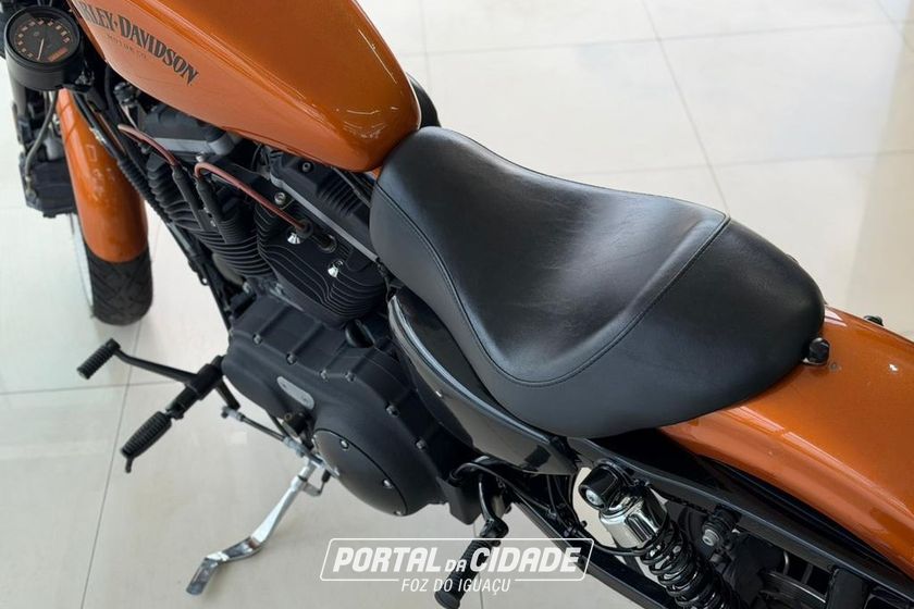 HARLEY-DAVIDSON XL