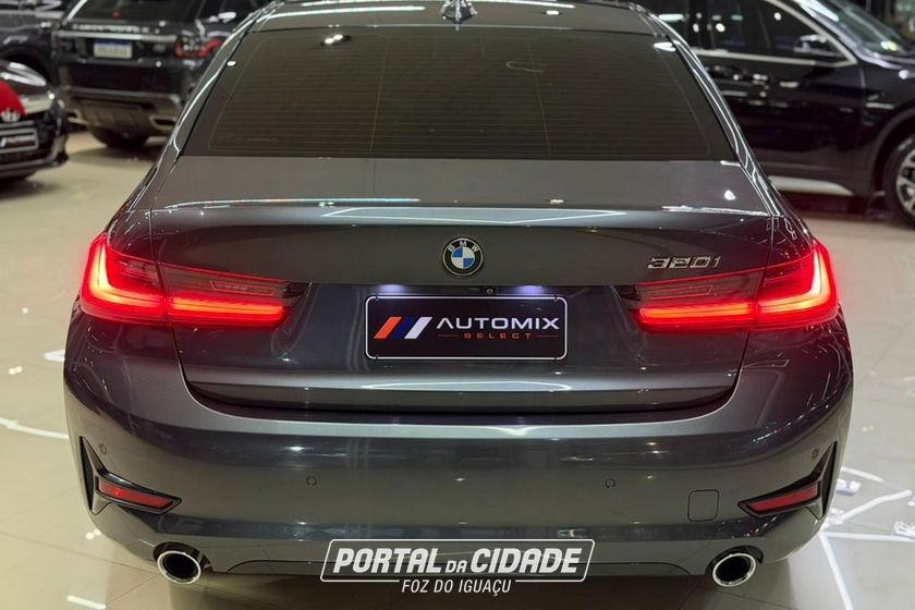 BMW 320iA