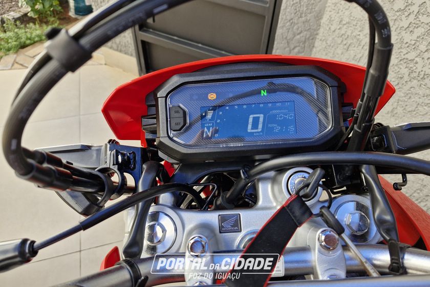 HONDA XR
