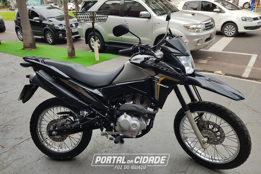 HONDA NXR