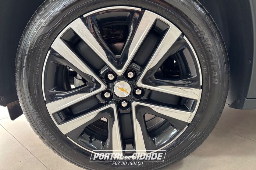 Chevrolet TRACKER