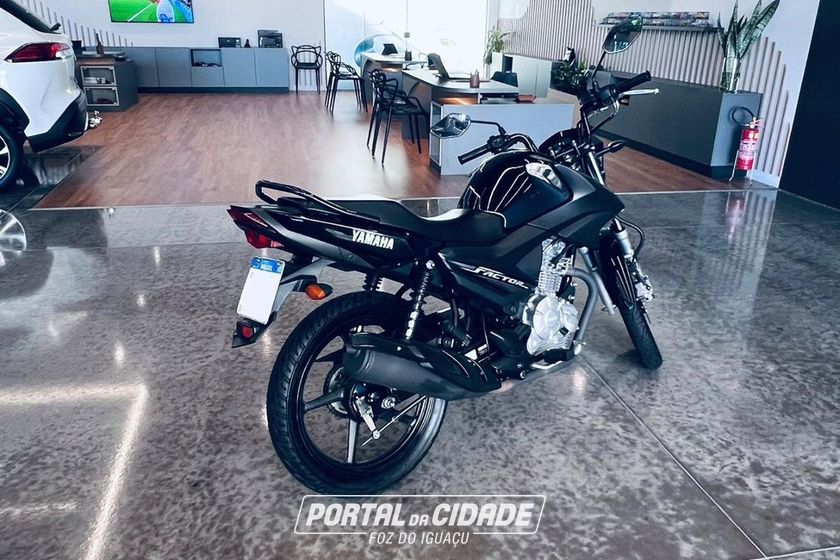 YAMAHA YBR