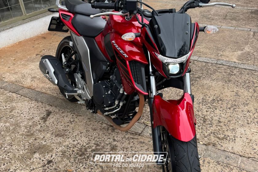 YAMAHA FZ25
