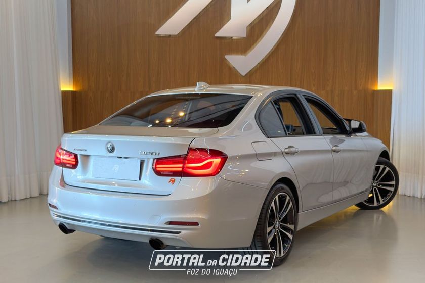 BMW 320iA