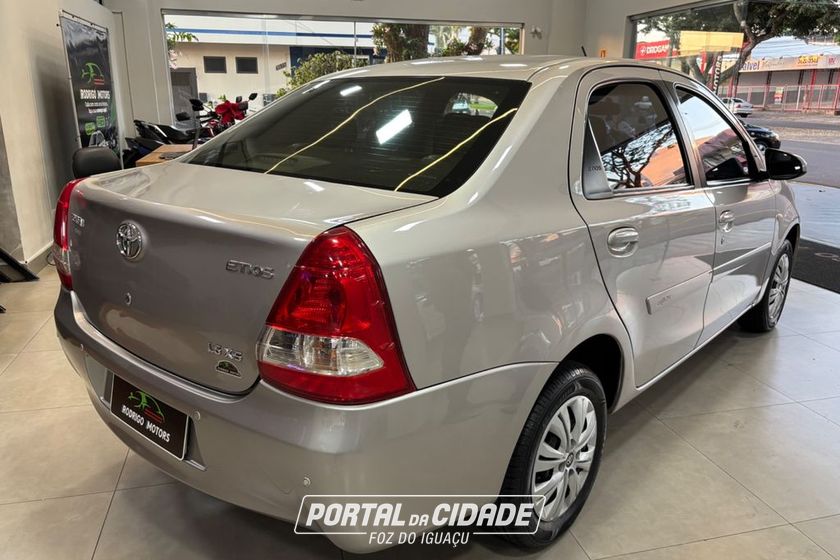 Toyota ETIOS