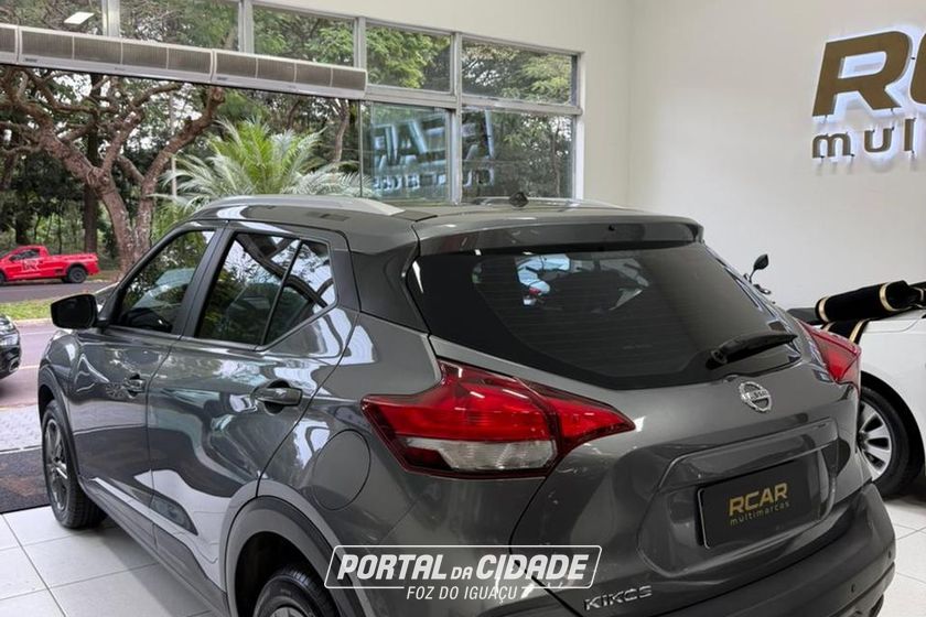 Nissan KICKS