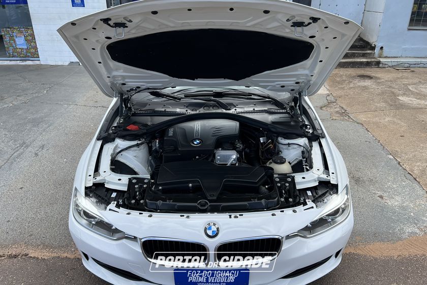 BMW 320iA