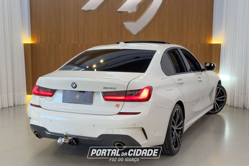 BMW 320iA