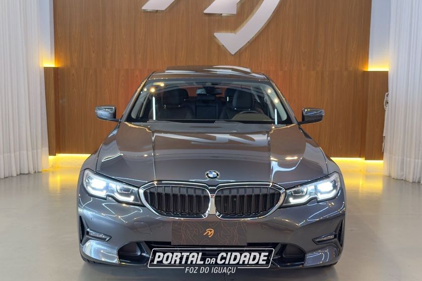 BMW 320iA