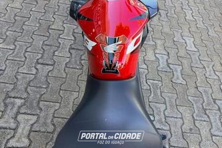 HONDA CB