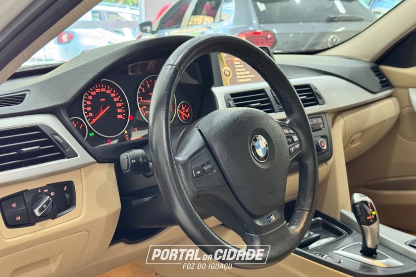 BMW 320iA