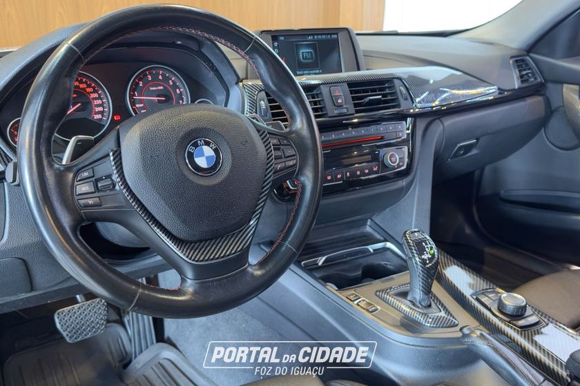 BMW 320iA