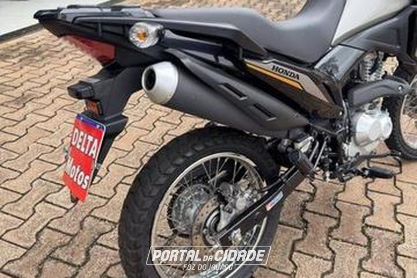 HONDA NXR