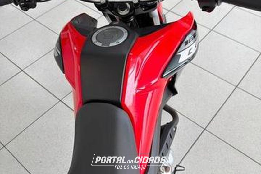 HONDA NXR