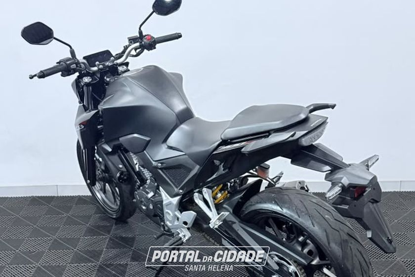 HONDA CB